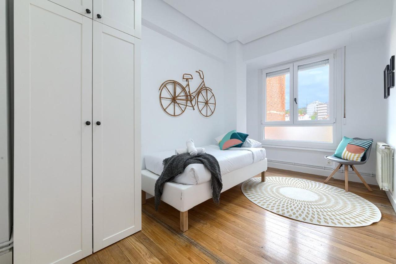 Iturribide Hogar Moderno Junto Al Metro Leilighet Bilbao Eksteriør bilde