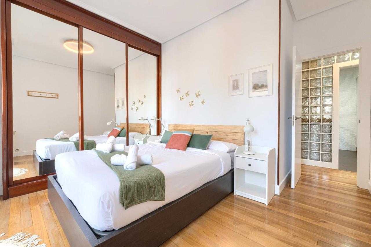 Iturribide Hogar Moderno Junto Al Metro Leilighet Bilbao Eksteriør bilde