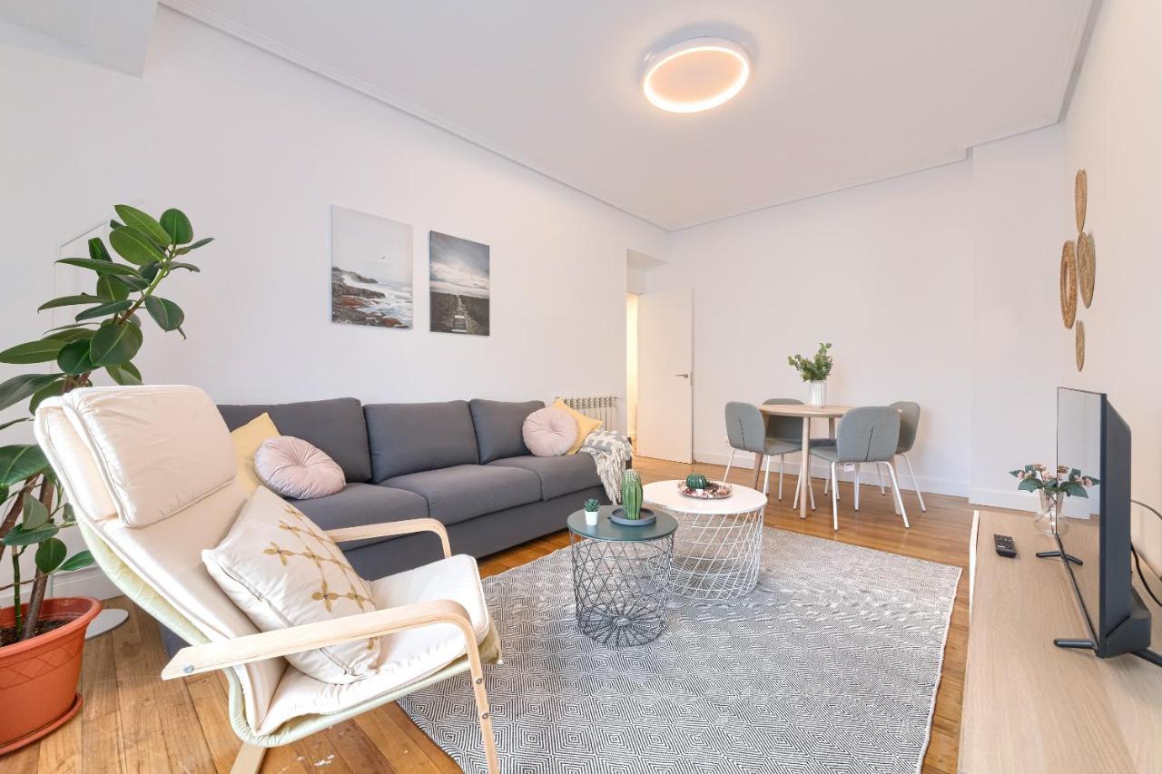 Iturribide Hogar Moderno Junto Al Metro Leilighet Bilbao Eksteriør bilde