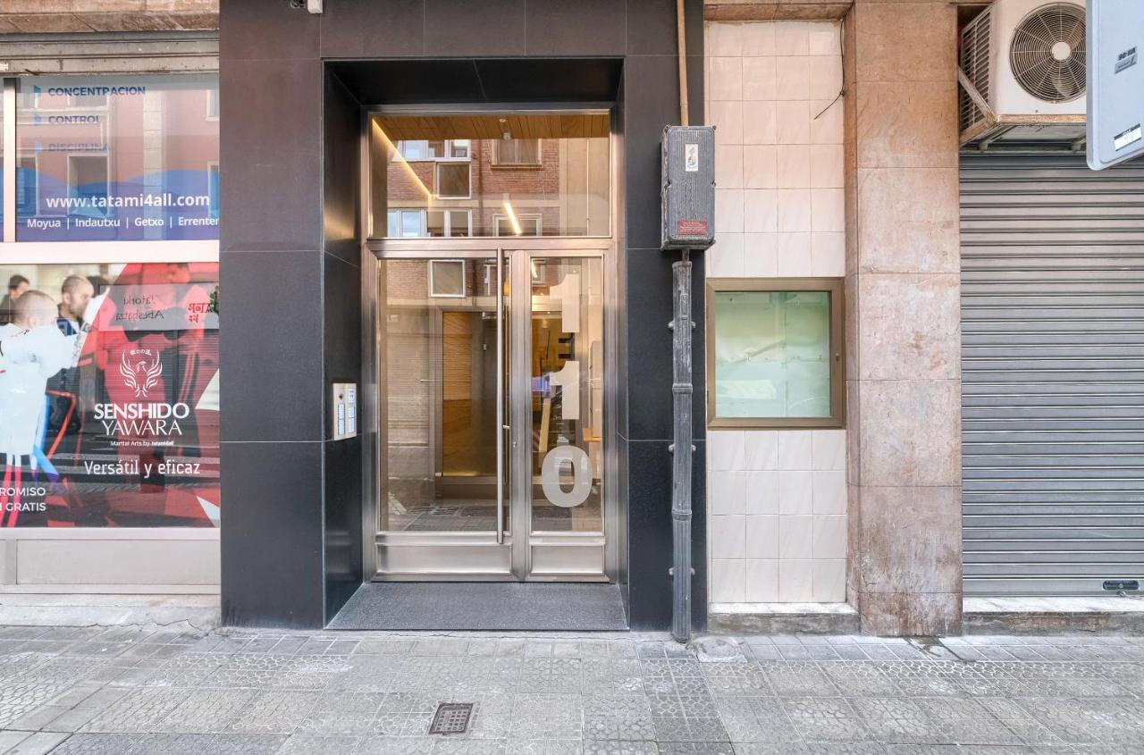 Iturribide Hogar Moderno Junto Al Metro Leilighet Bilbao Eksteriør bilde